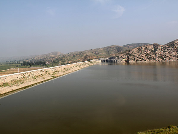 除险加固后的阳坡水库